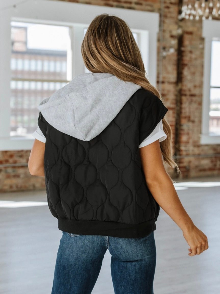 Quinn Quilted Hooded Vest