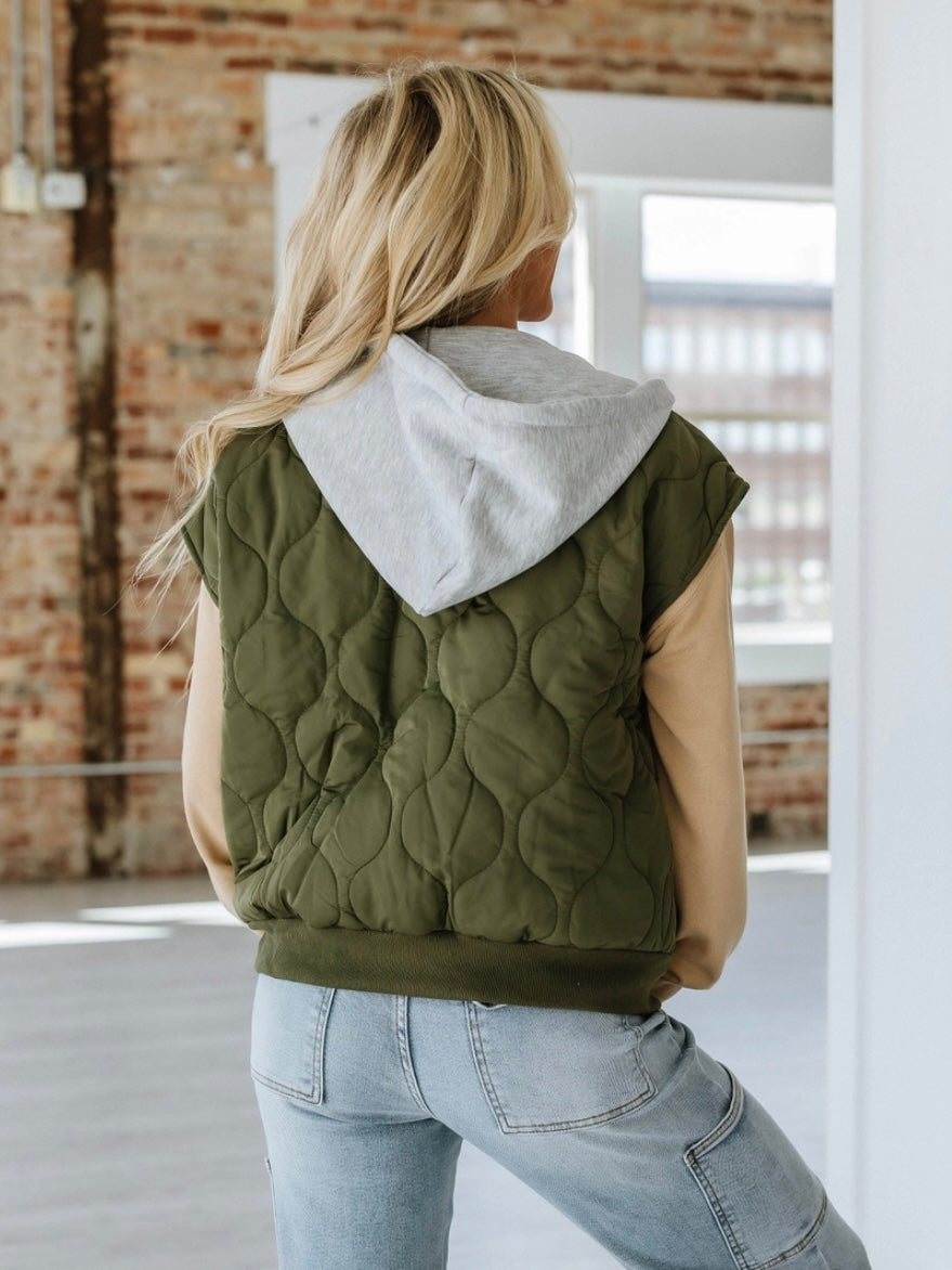 Quinn Quilted Hooded Vest